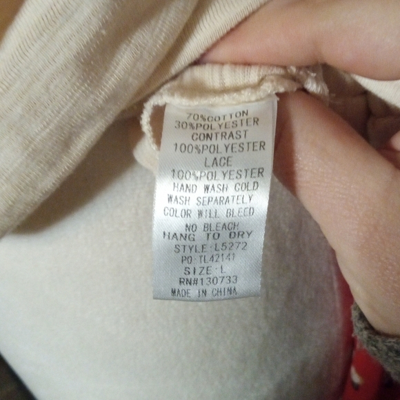 Umgee Boho Style Ditsy Floral Exaggerated Sleeve  Lace Detail V Neck Size Large - Picture 8 of 8